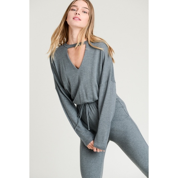 Long Sleeve Choker Jumpsuit - Picture 3 of 4